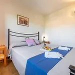 Cozy 150m From Pittulongu *