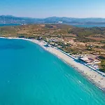Cozy 150m From Pittulongu Apartment Olbia
