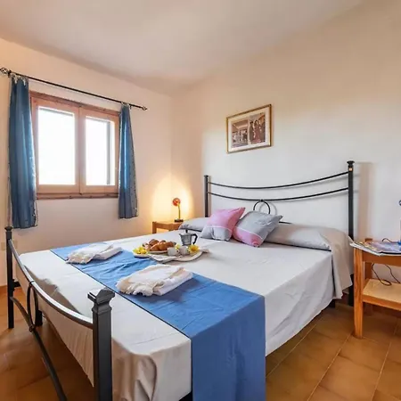 Cozy 150 M From Pittulongu *