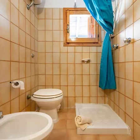 Cozy 150m From Pittulongu * أولبيا