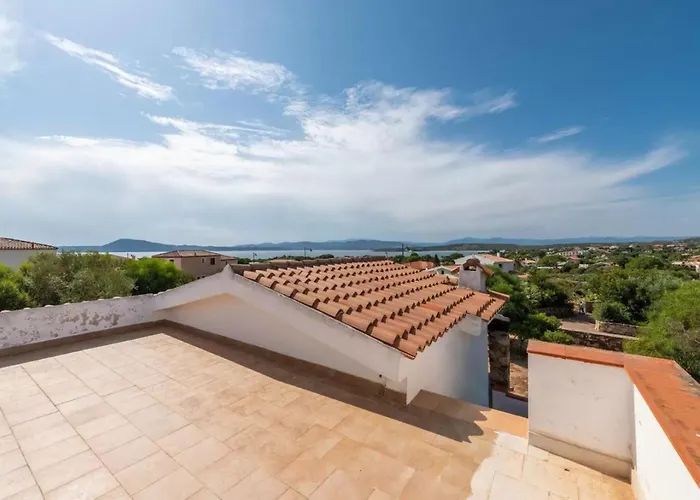 Cozy 150m From Pittulongu Ольбия