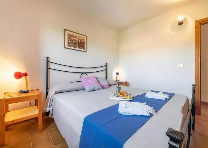 Cozy 150m From Pittulongu *